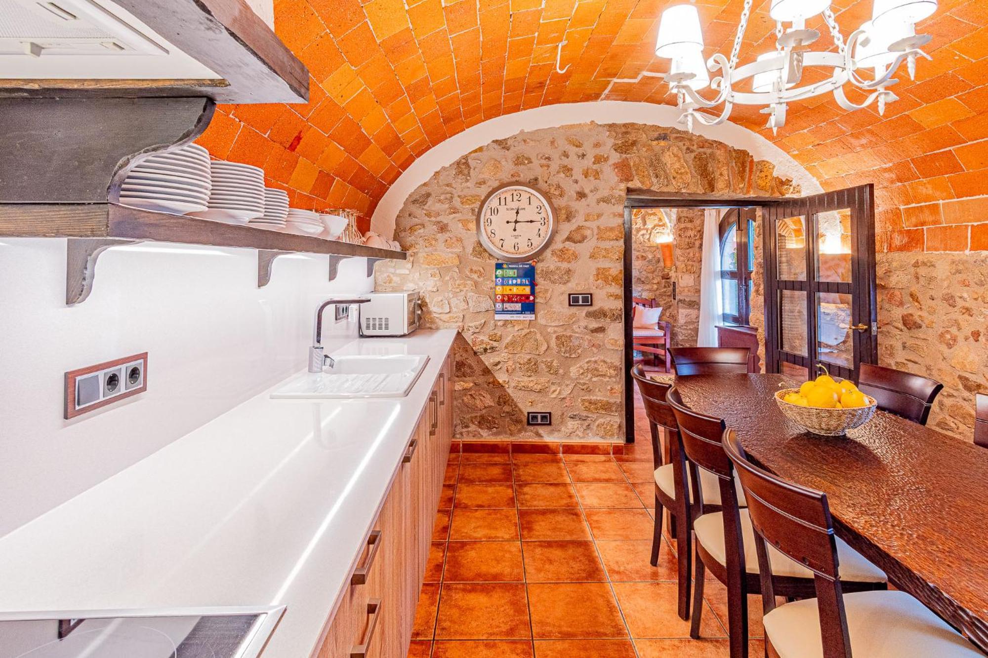 Cal Bisbe, Your Rural Holiday Home Capmany 외부 사진