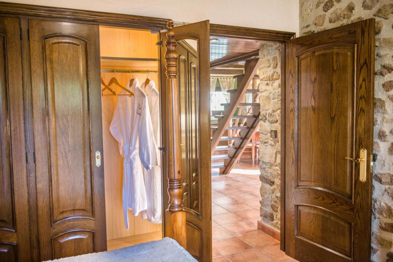 Cal Bisbe, Your Rural Holiday Home Capmany 외부 사진