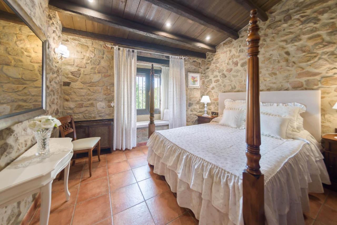 Cal Bisbe, Your Rural Holiday Home Capmany 외부 사진