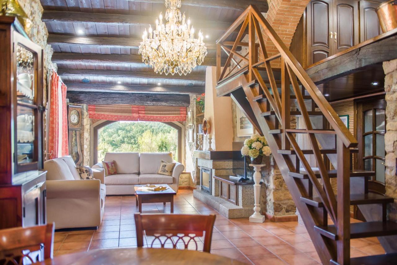 Cal Bisbe, Your Rural Holiday Home Capmany 외부 사진