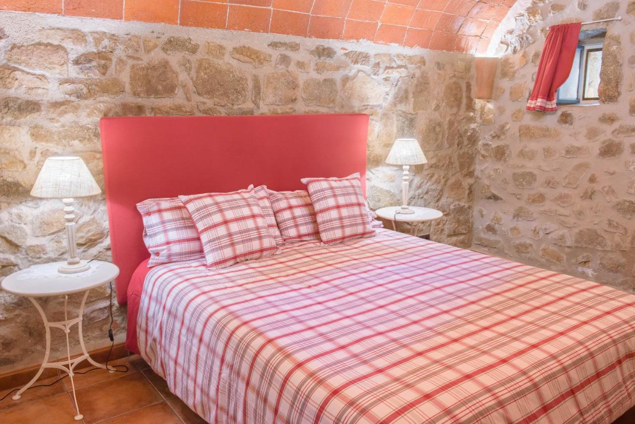 Cal Bisbe, Your Rural Holiday Home Capmany 외부 사진